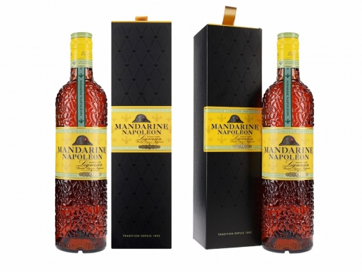 Vrijdag Premium Printing - Mandarine Napoleon Liqueur packaging, Kraft bottle box